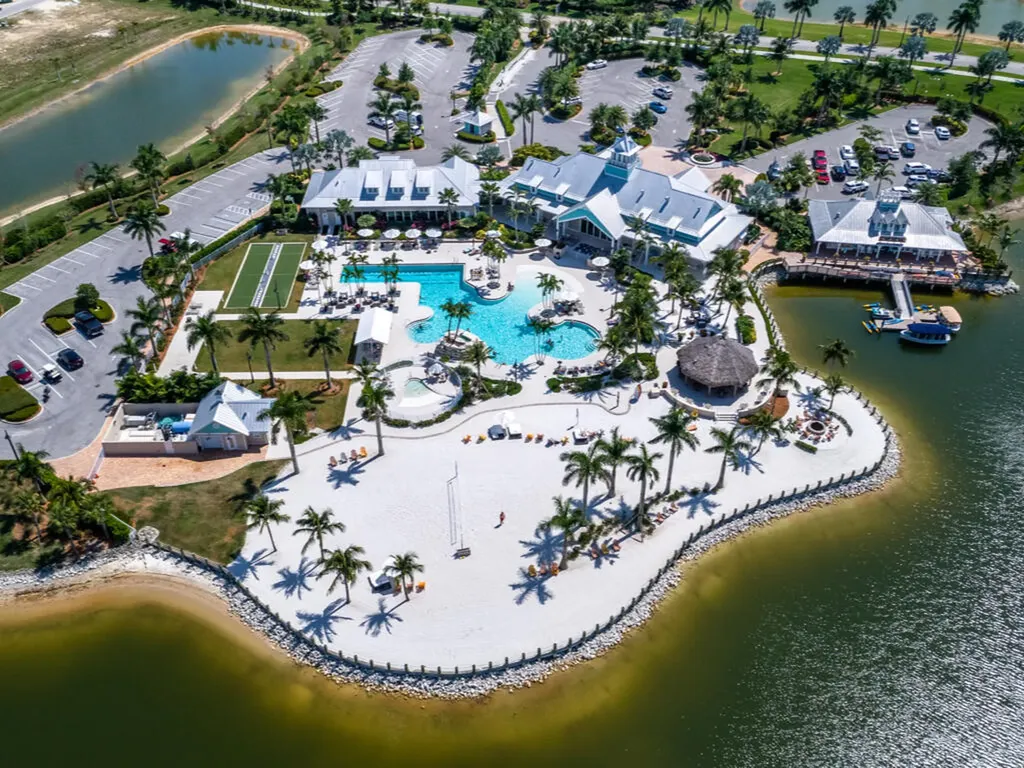 14567 Topsail Drive Naples FL 34114