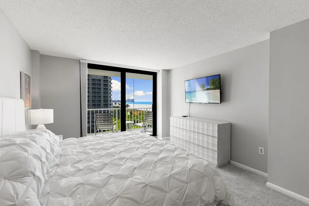 320 Seaview Court Marco Island FL 34145