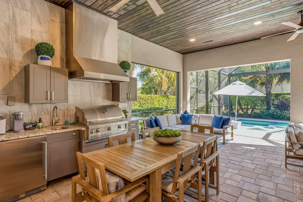 2796 Amaranda Court Naples FL 34114