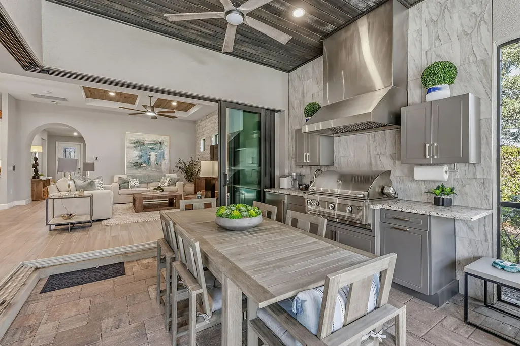 2796 Amaranda Court Naples FL 34114