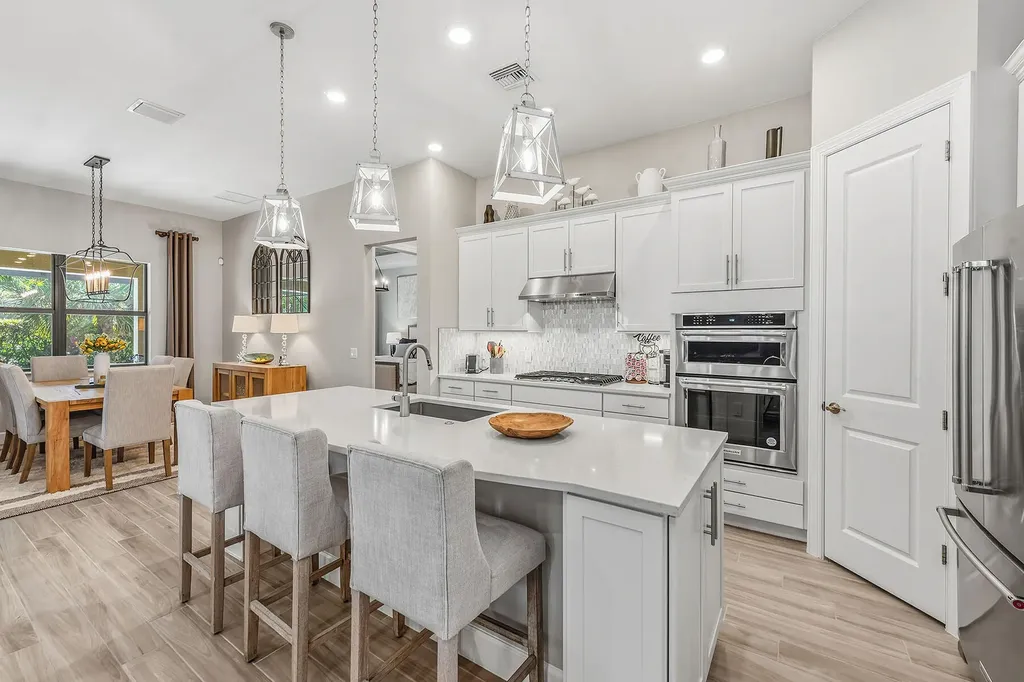 2796 Amaranda Court Naples FL 34114