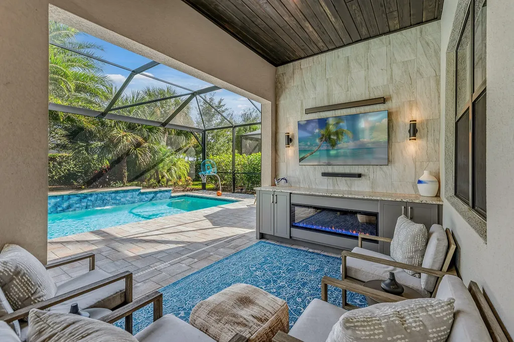 2796 Amaranda Court Naples FL 34114