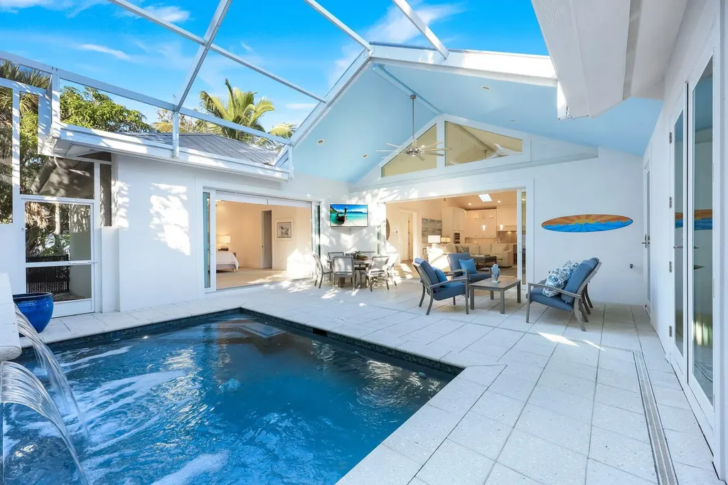 2100 Curtis Street Naples FL 34112