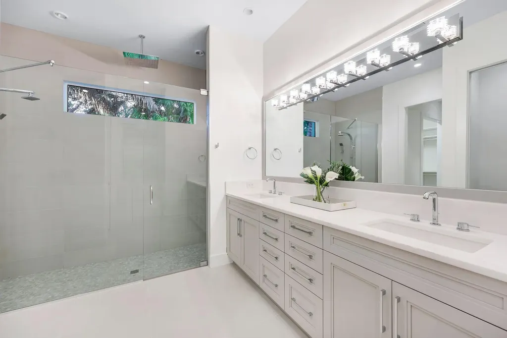 2100 Curtis Street Naples FL 34112