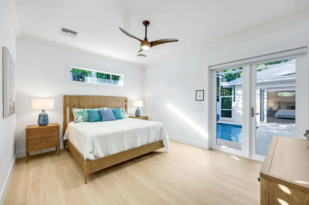 2100 Curtis Street Naples FL 34112