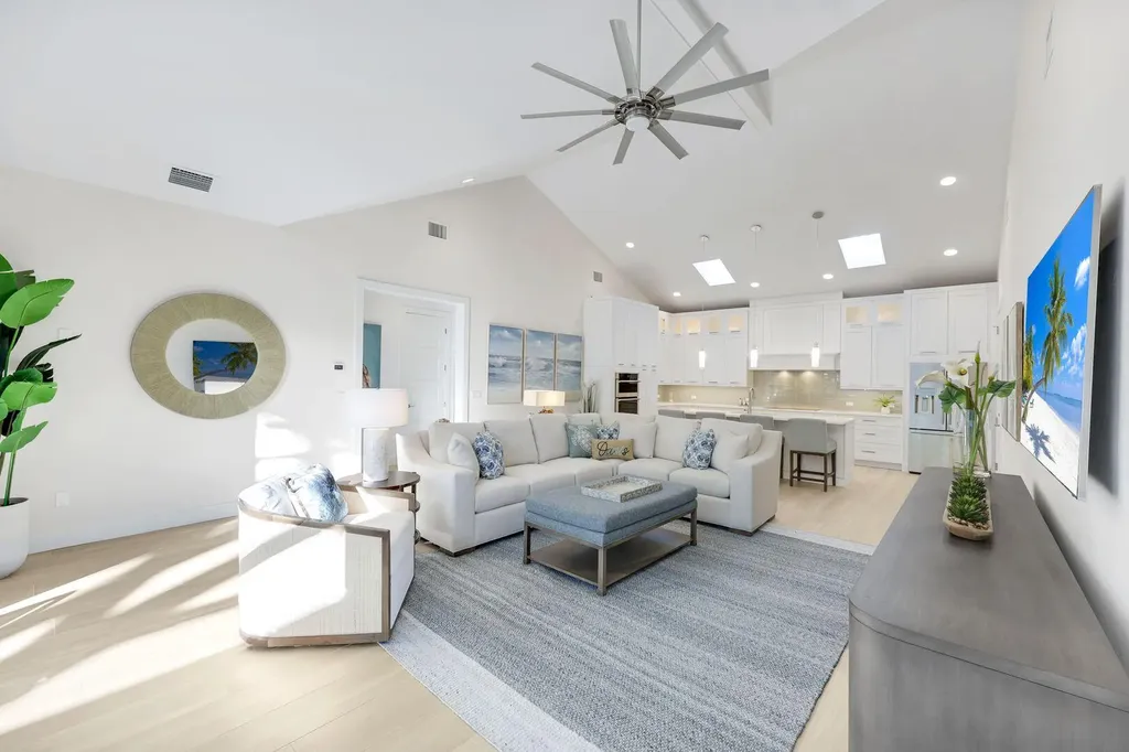 2100 Curtis Street Naples FL 34112