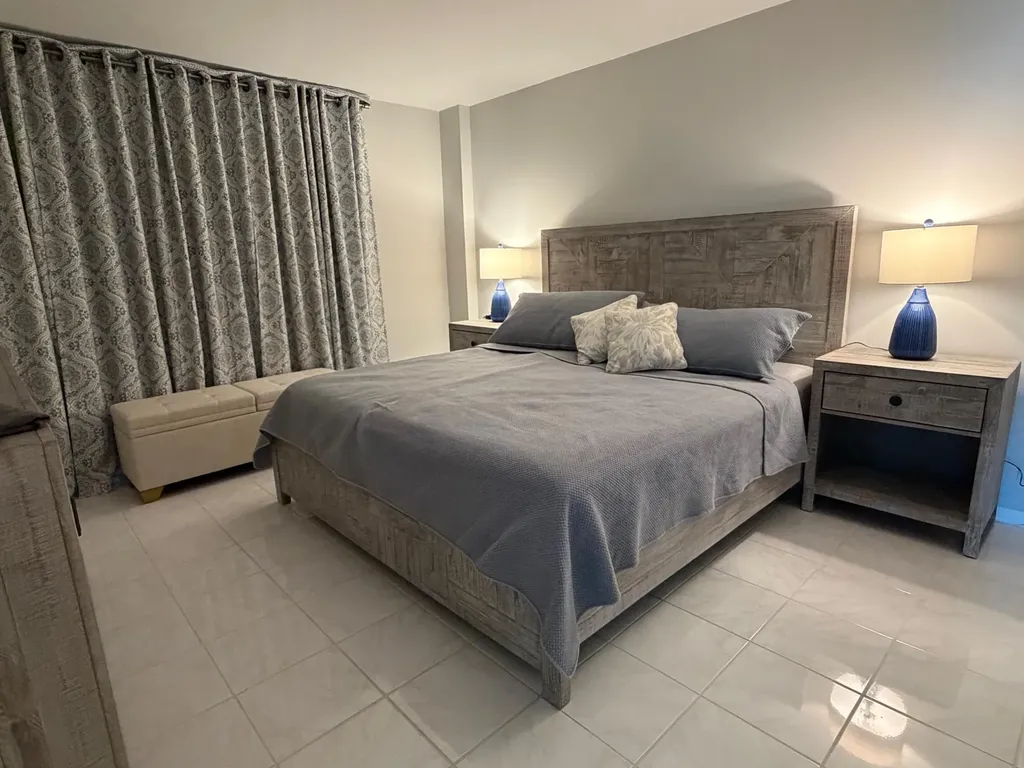 320 Seaview Court Marco Island FL 34145