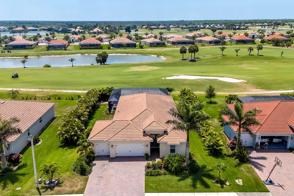 18718 Lake Hammock Drive Naples FL 34114