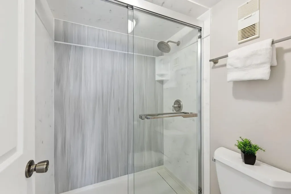 380 Seaview Court Marco Island FL 34145