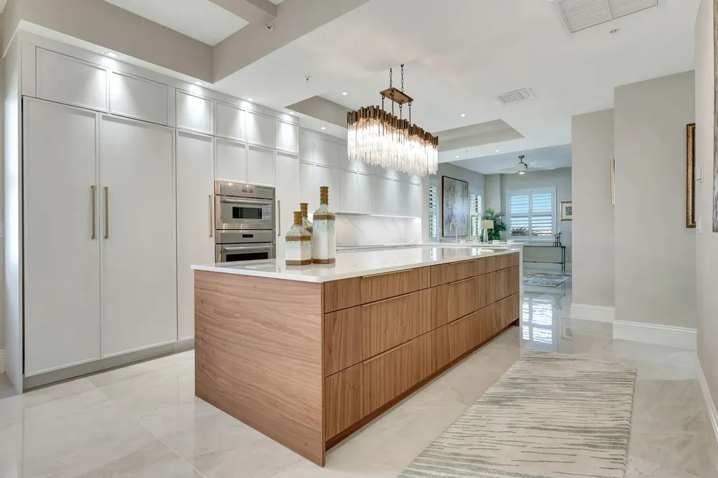 930 Cape Marco Marco Island FL 34145