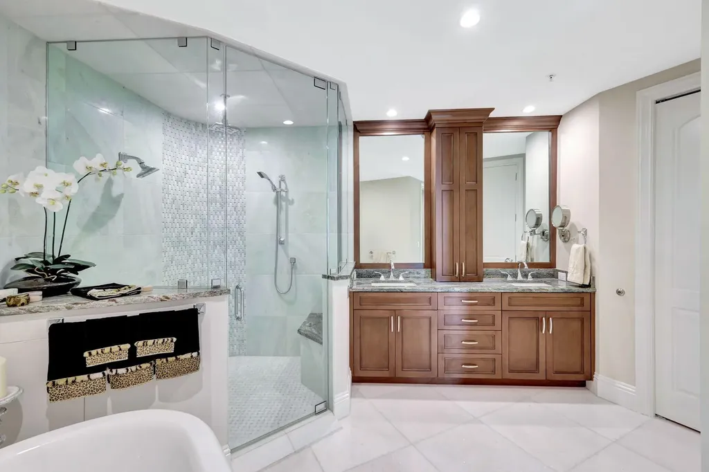 930 Cape Marco Marco Island FL 34145