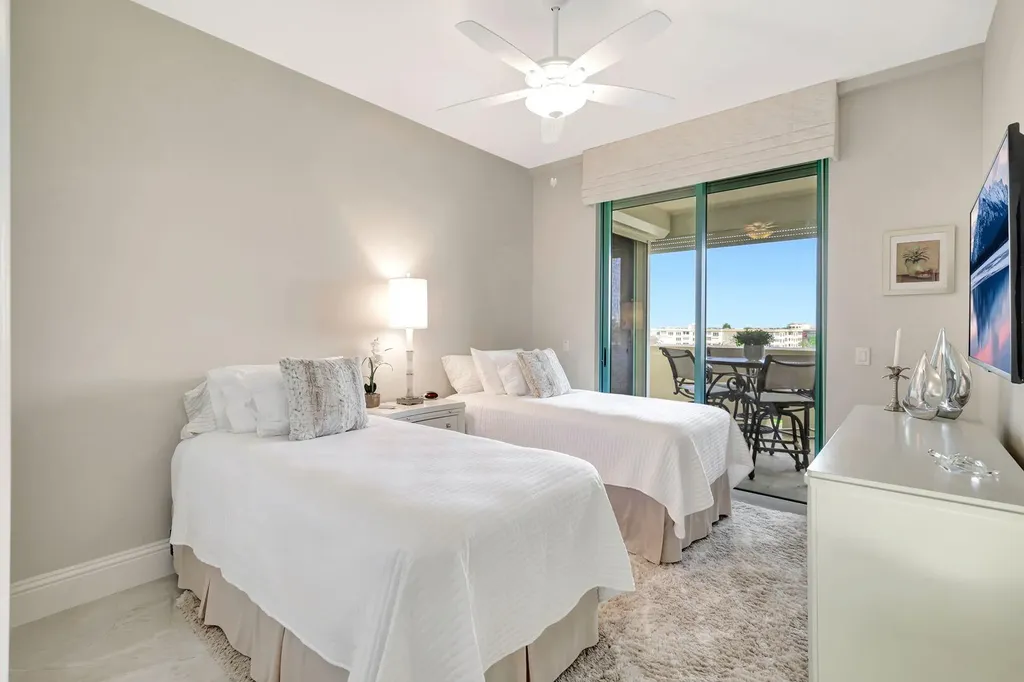 930 Cape Marco Marco Island FL 34145