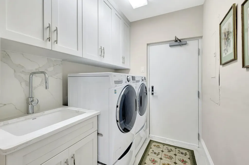 930 Cape Marco Marco Island FL 34145