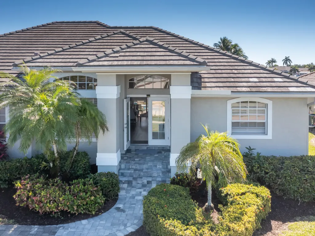 73 Gulfport Court Marco Island FL 34145