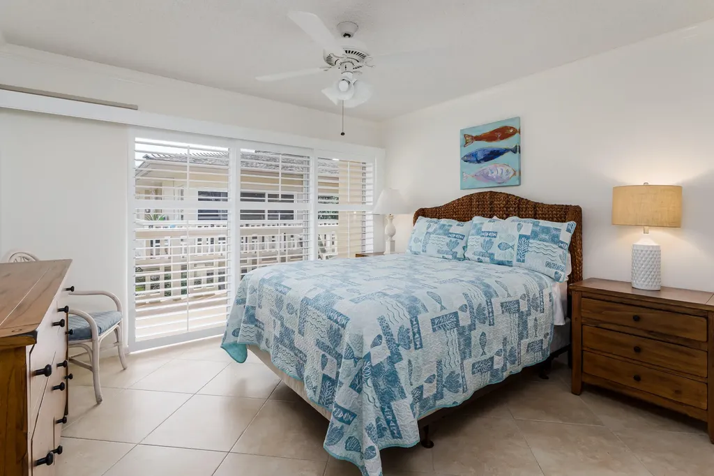 1215 Edington Marco Island FL 34145