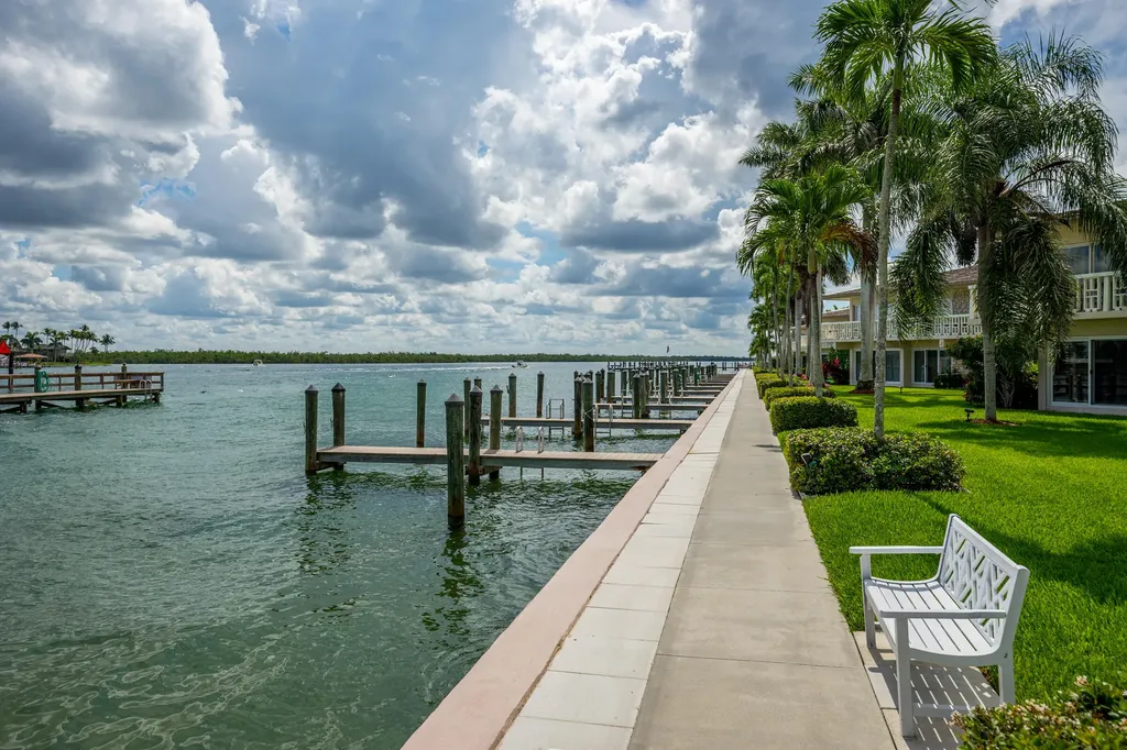 1215 Edington Marco Island FL 34145