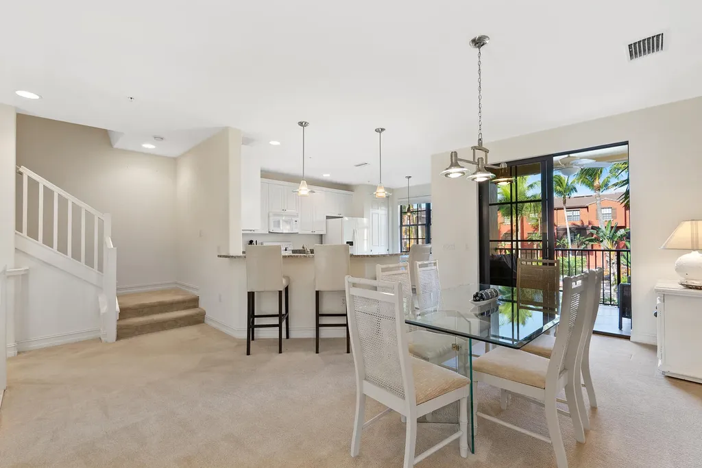 9081 Albion Naples FL 34113