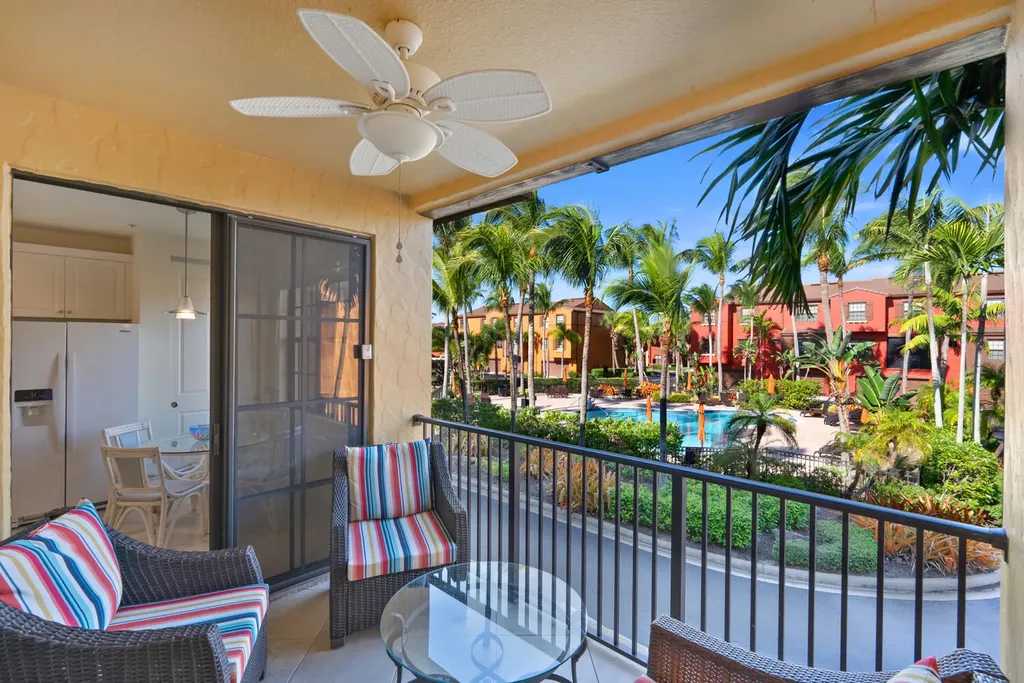 9081 Albion Naples FL 34113