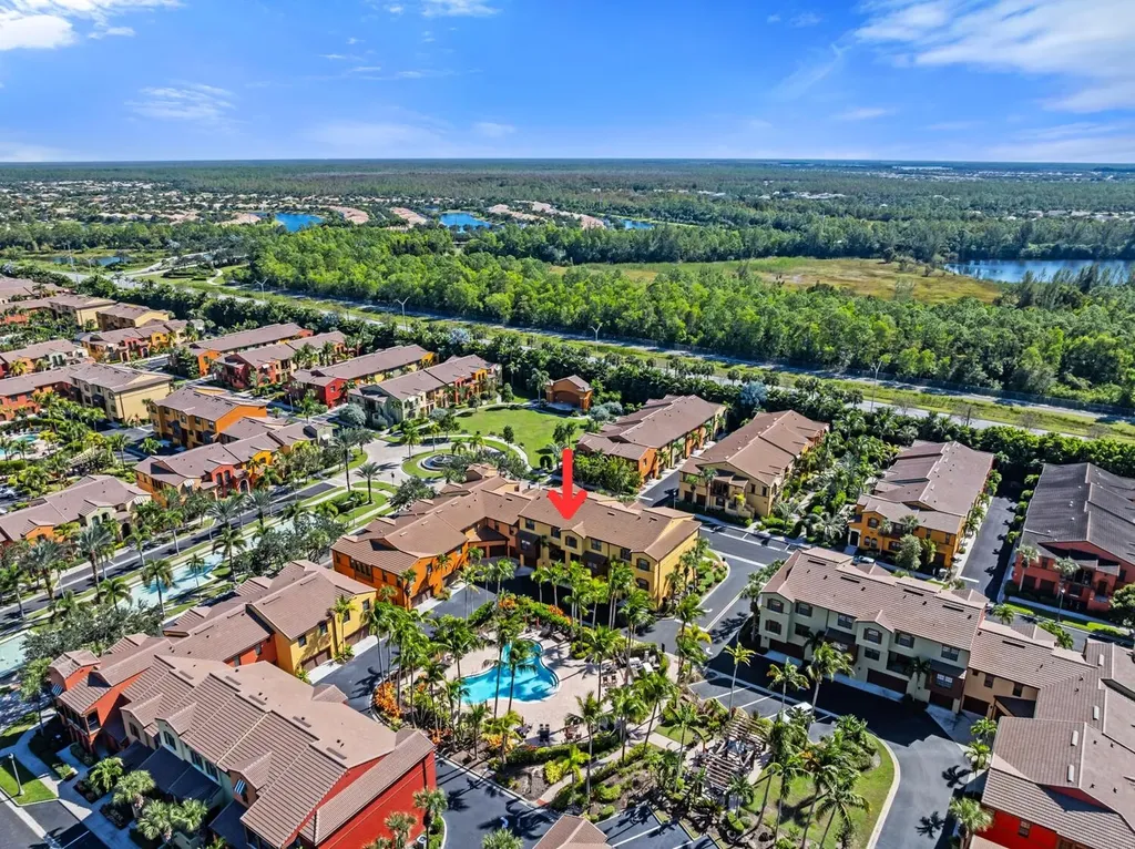 9081 Albion Naples FL 34113