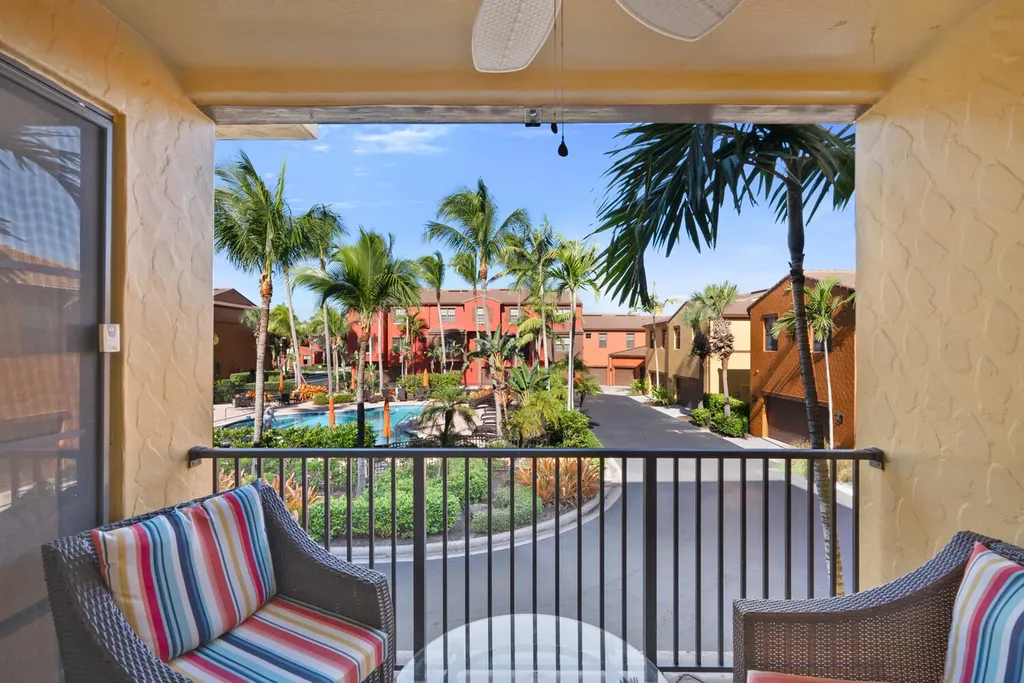 9081 Albion Naples FL 34113