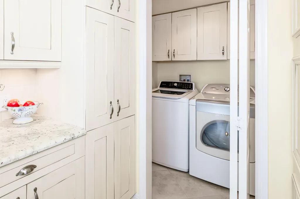 1070 S Collier Drive Marco Island FL 34145