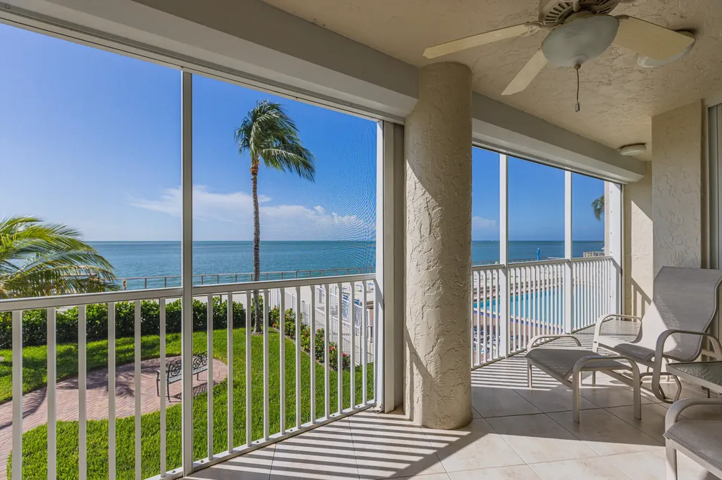 1070 S Collier Drive Marco Island FL 34145