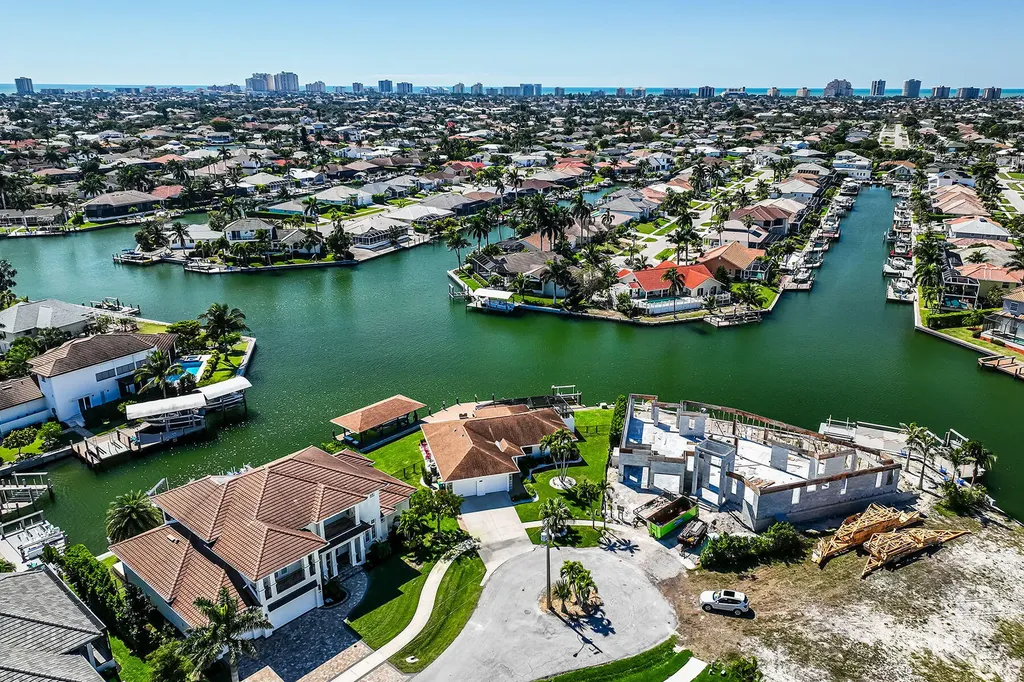 1711 Canary Court Marco Island FL 34145