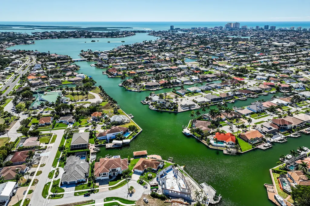 1711 Canary Court Marco Island FL 34145