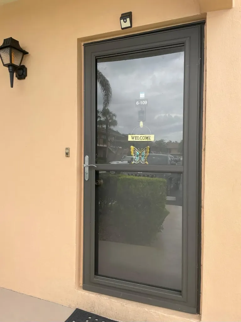 27 Greenbrier Marco Island FL 34145