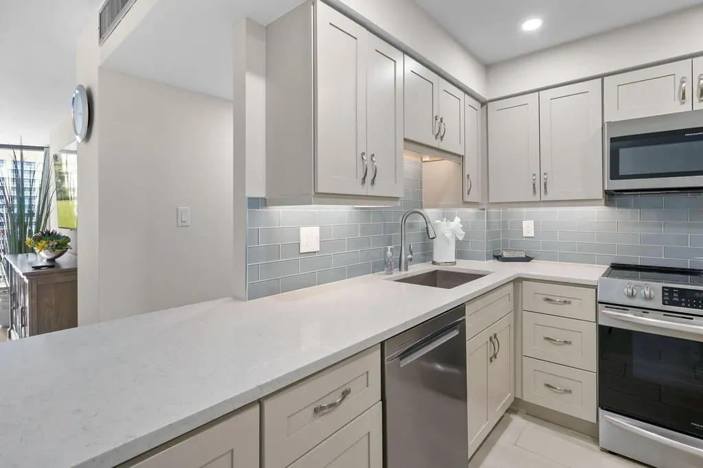 380 Seaview Court Marco Island FL 34145