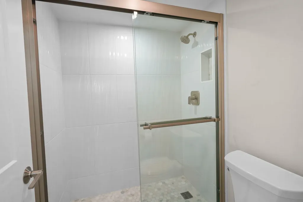 380 Seaview Court Marco Island FL 34145