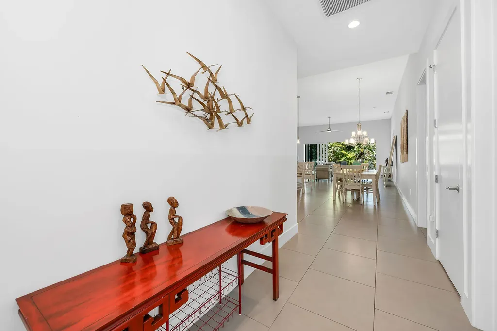 811 108th Avenue N Naples FL 34108