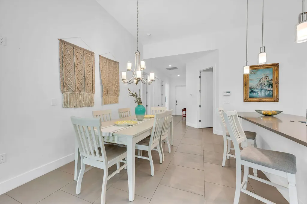 811 108th Avenue N Naples FL 34108