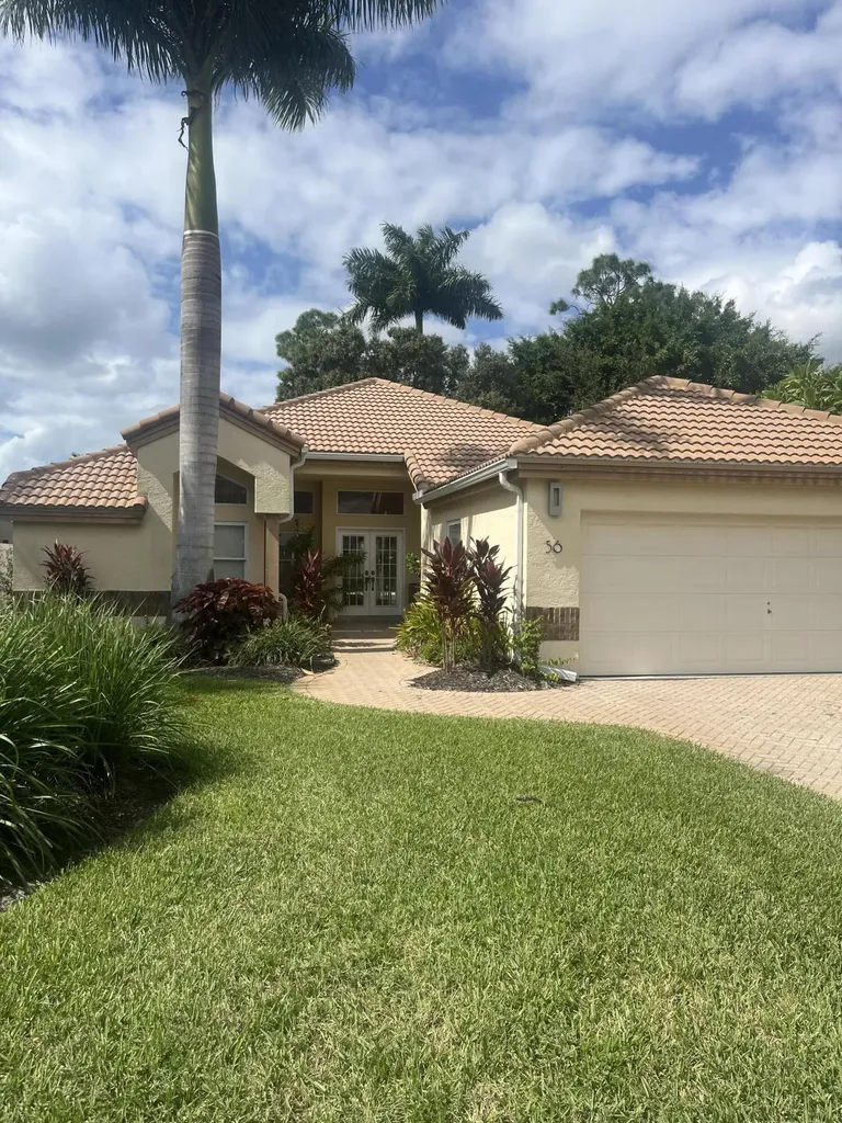 56 Grey Wing Point Naples FL 34113