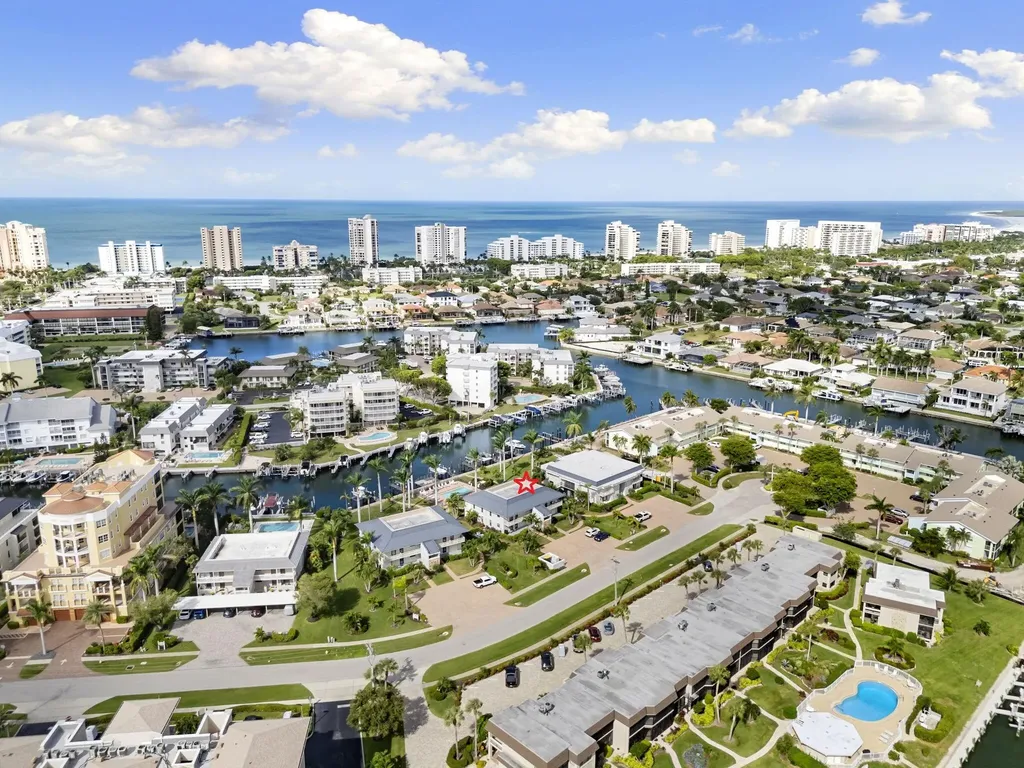 900 Panama Court Marco Island FL 34145