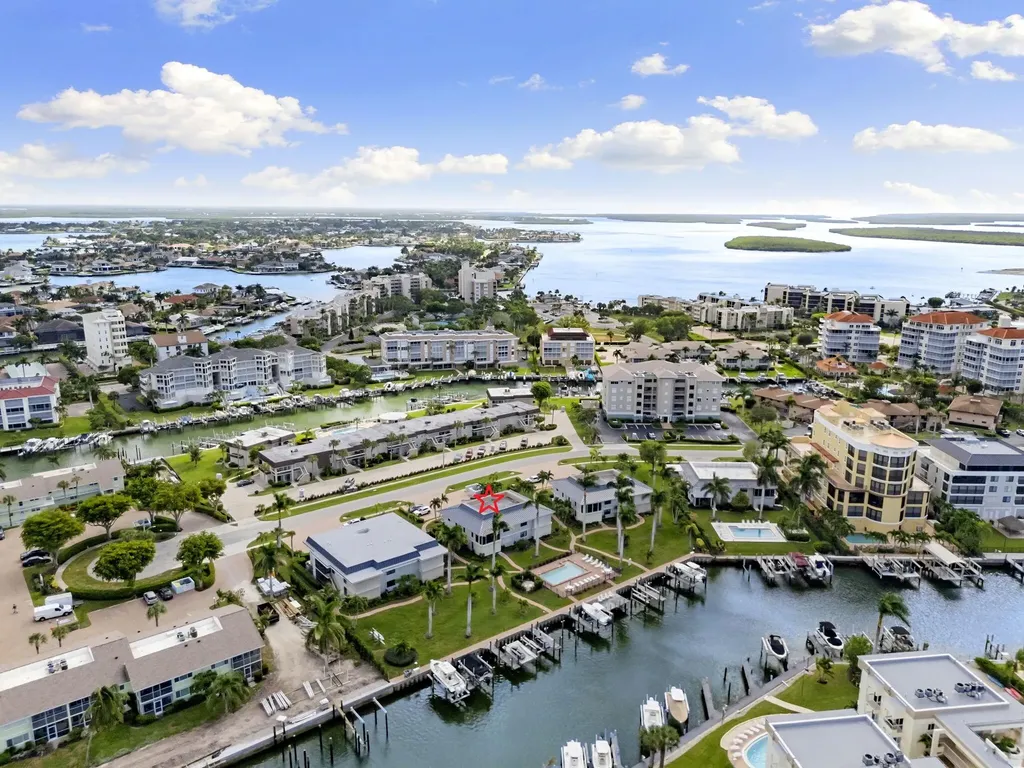 900 Panama Court Marco Island FL 34145