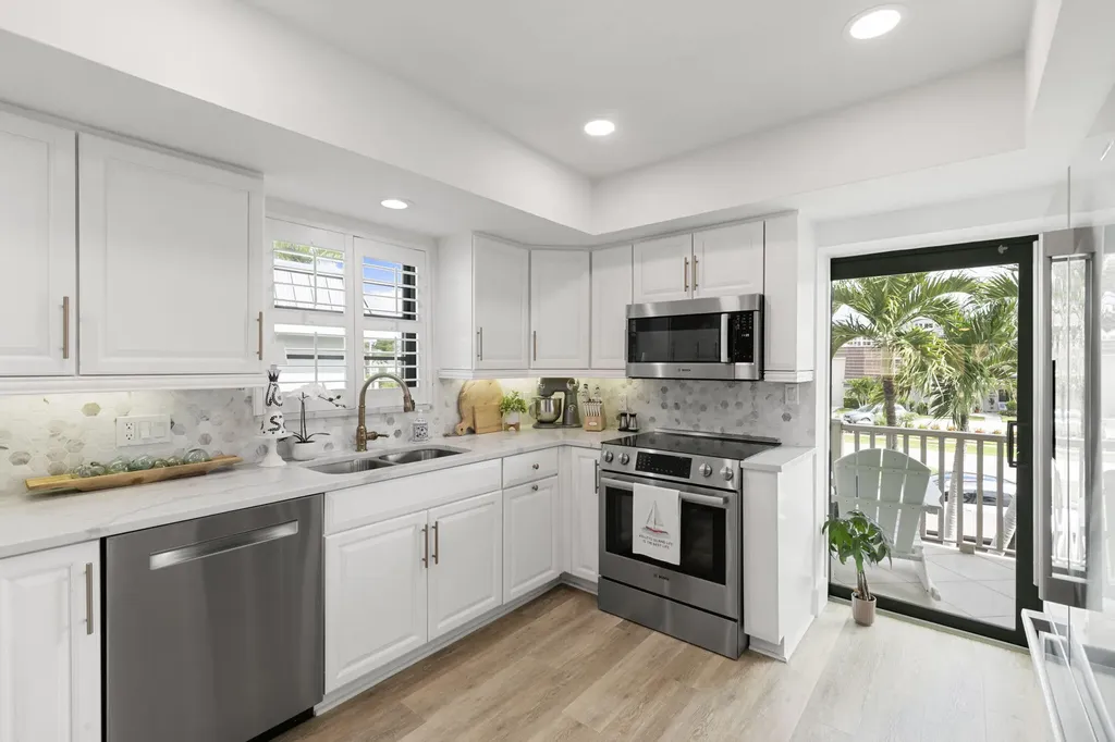 900 Panama Court Marco Island FL 34145