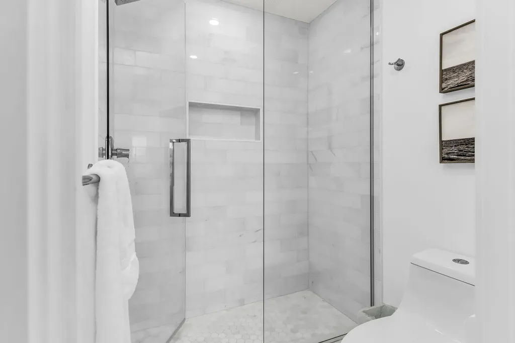 3443 Gulf Shore Boulevard N Naples FL 34103