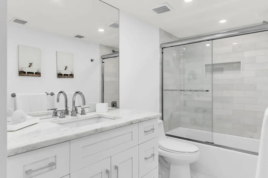 3443 Gulf Shore Boulevard N Naples FL 34103