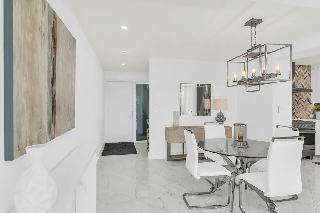 3443 Gulf Shore Boulevard N Naples FL 34103