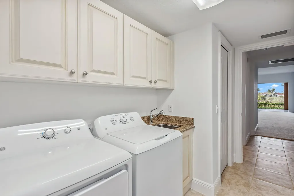 2710 Callista Court Naples FL 34114
