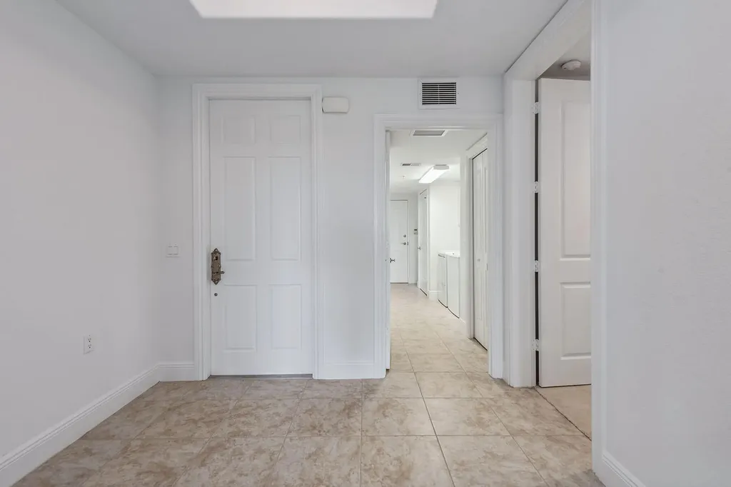 2710 Callista Court Naples FL 34114