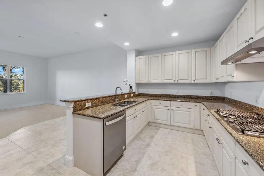 2710 Callista Court Naples FL 34114