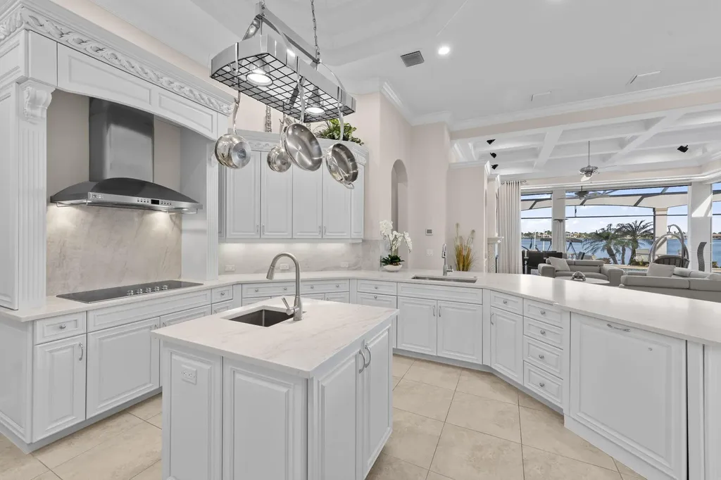 798 S Barfield Drive Marco Island FL 34145