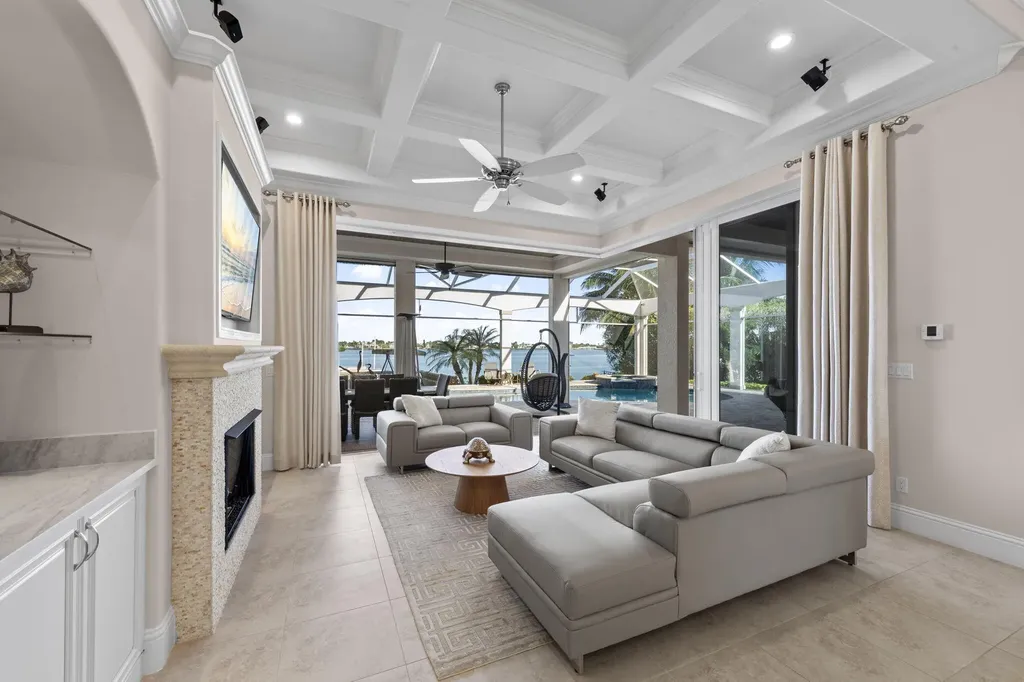 798 S Barfield Drive Marco Island FL 34145