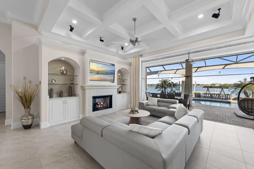 798 S Barfield Drive Marco Island FL 34145