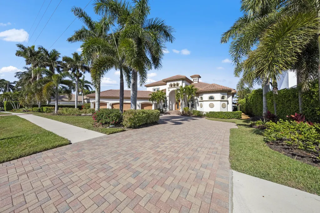 798 S Barfield Drive Marco Island FL 34145