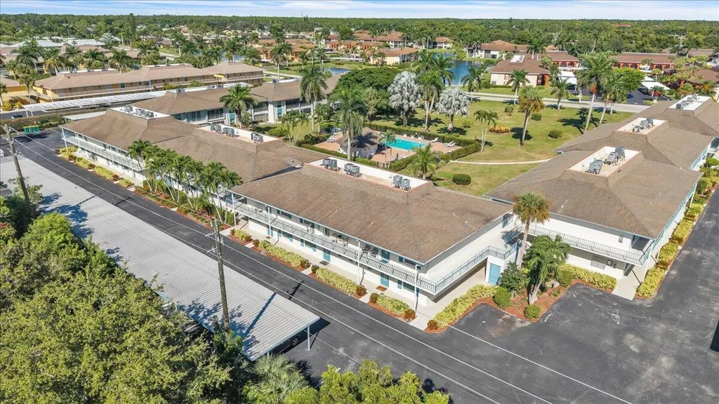 325 Charlemagne Boulevard Naples FL 34112