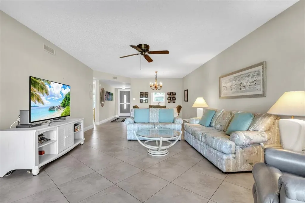 325 Charlemagne Boulevard Naples FL 34112