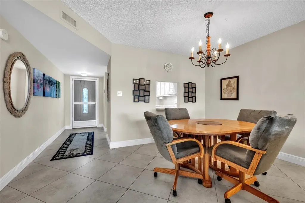 325 Charlemagne Boulevard Naples FL 34112